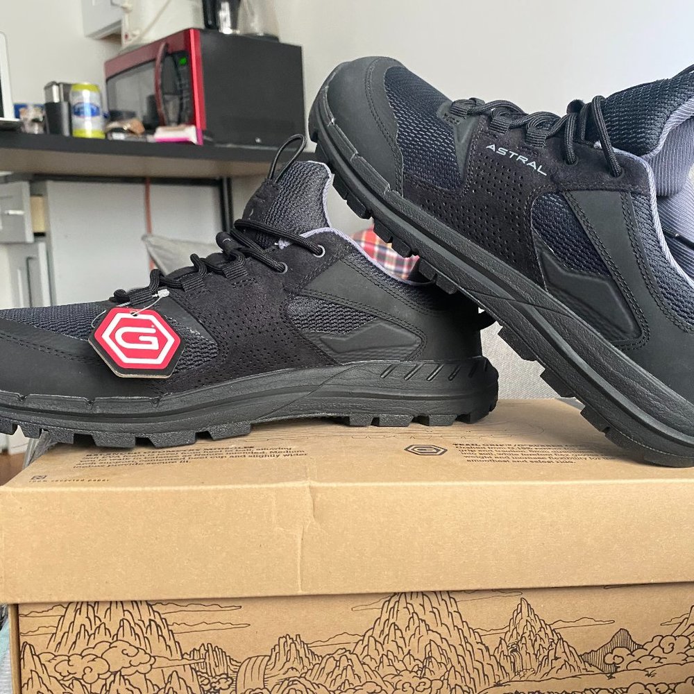 Astral TR1 Scuffler size 10.5